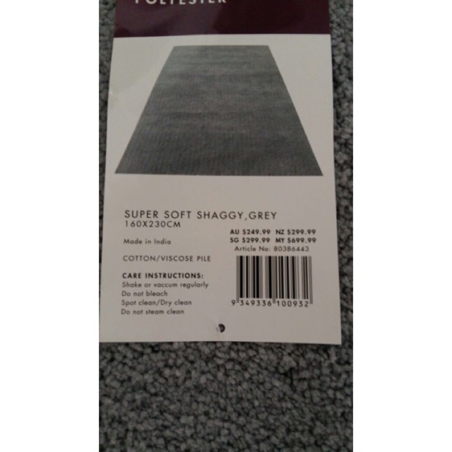 Spotlight Fluffy carpet sold Shopee Malaysia