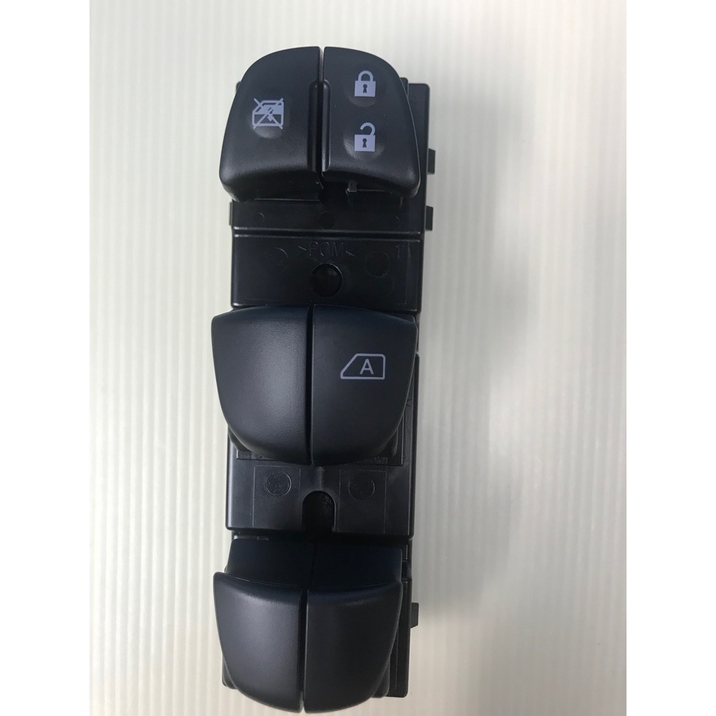 Nissan X Trail T32 / Serena / Navara 2014 Power Window Main Switch