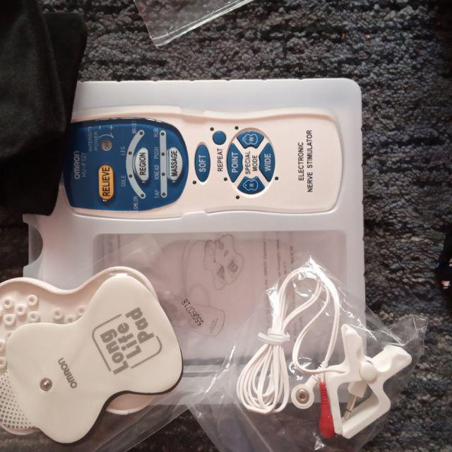 (Original) Omron Electronic Pulse Massager HVF127 TENS (Warranty 1