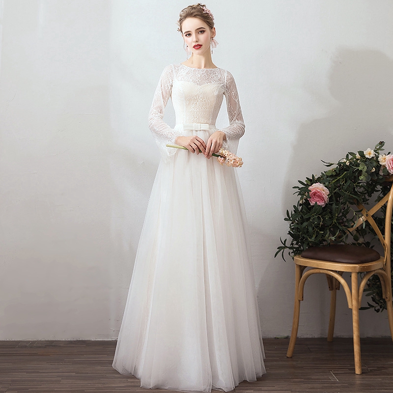 Vintage Soft White Wedding Dress Simple Lace Beaded Slim Fit Bride
