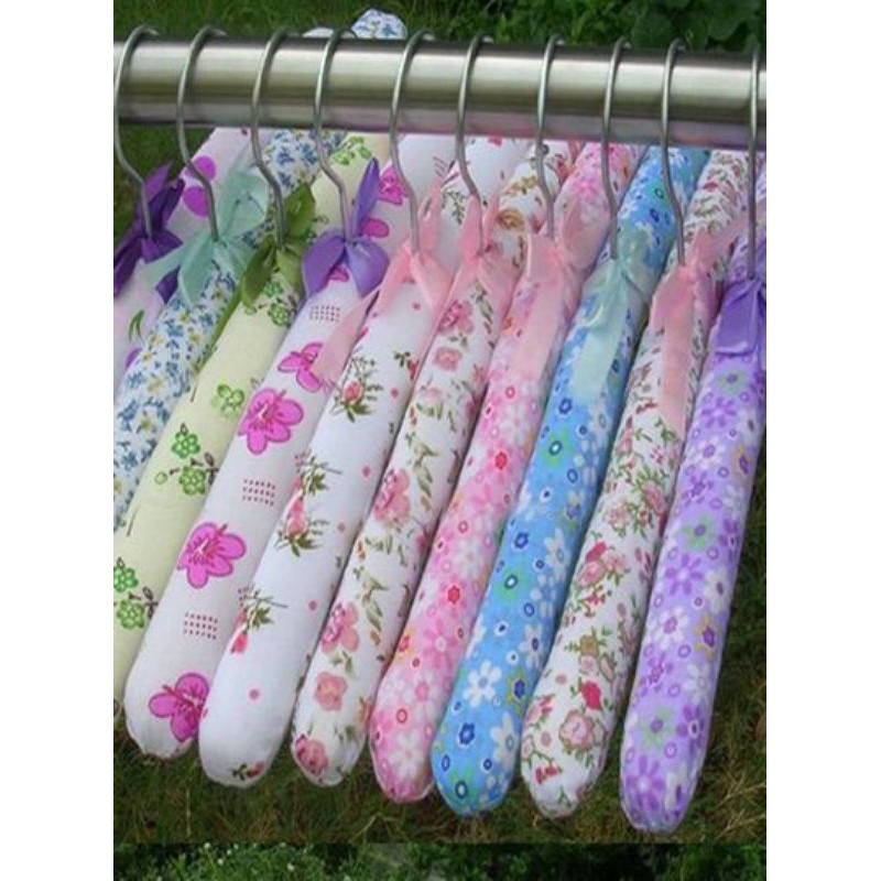 Printed Sponge Covered Cloth Hangers Sponge Wooden Hangers (5pcs