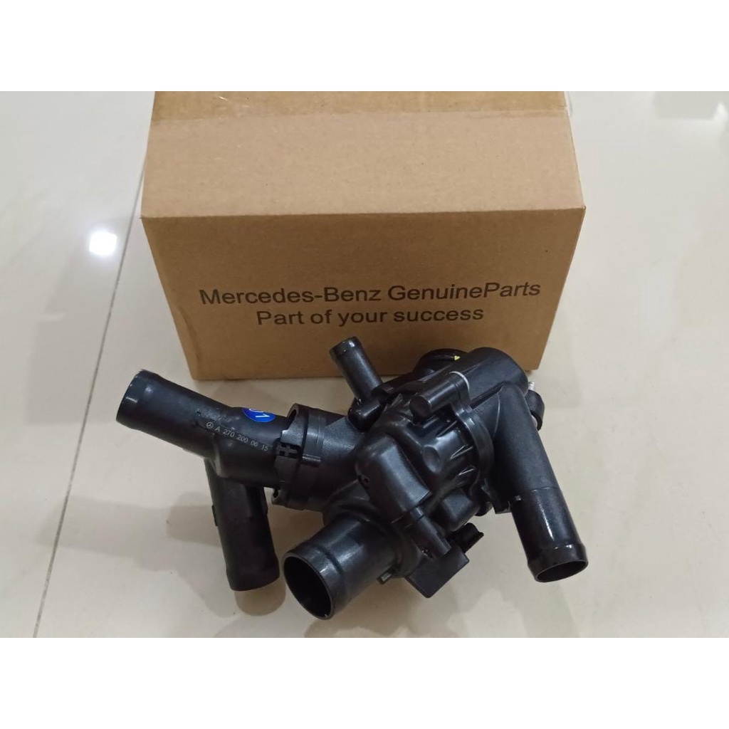 2702000615 THERMOSTAT WITH HOUSING M270 ENGINE W176 W246 CLA W117 GLA