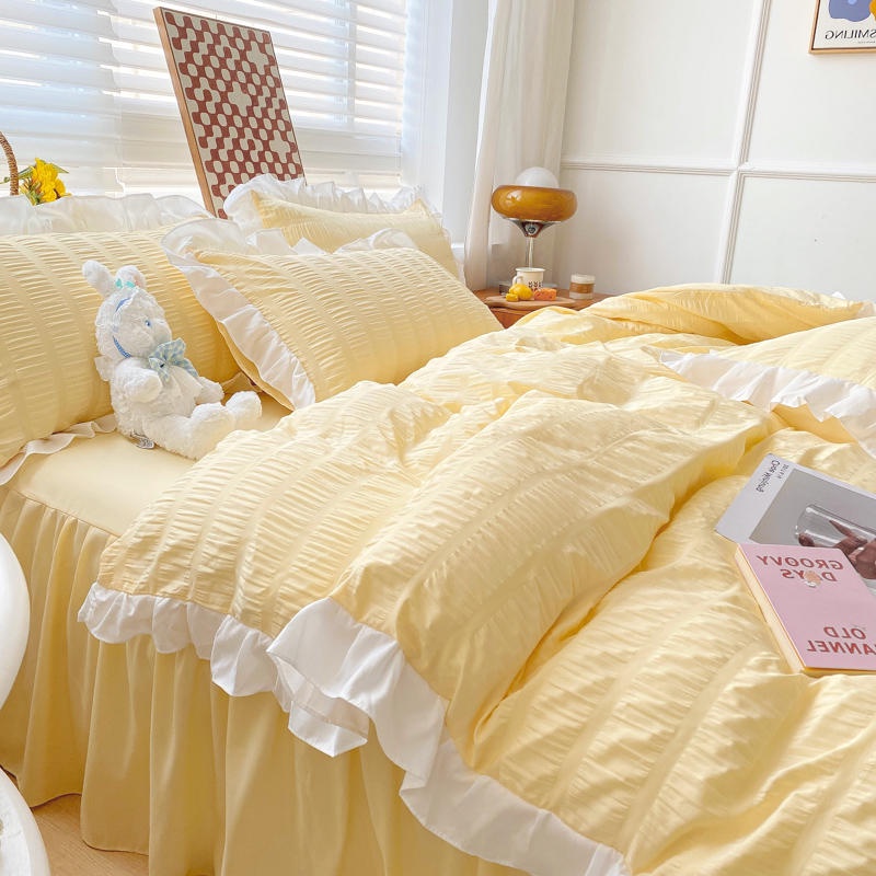 4 IN 1 Princess Style Bedding Set Seersucker Solid Style Quilt Flat