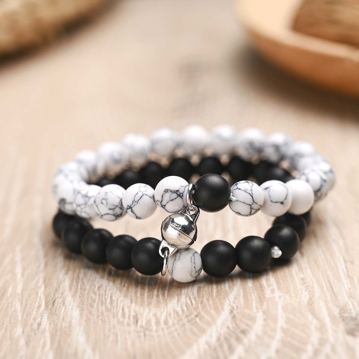 2pcs/set Couple Bracelets Black and White Natural Stone