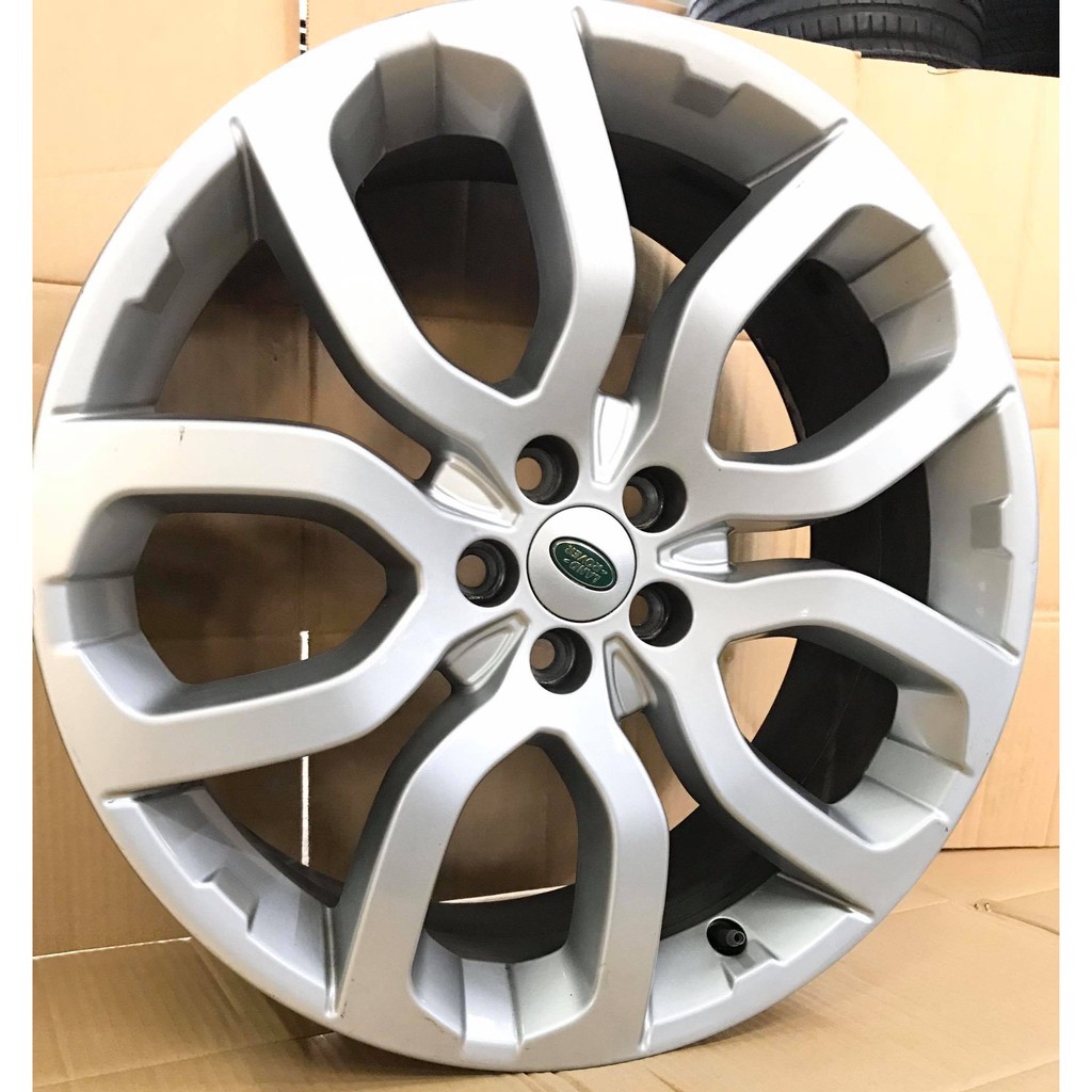 Discover 191+ images land rover evoque wheel size In.thptnganamst.edu.vn