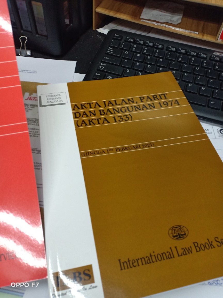 akta jalan parit dan bangunan 1974