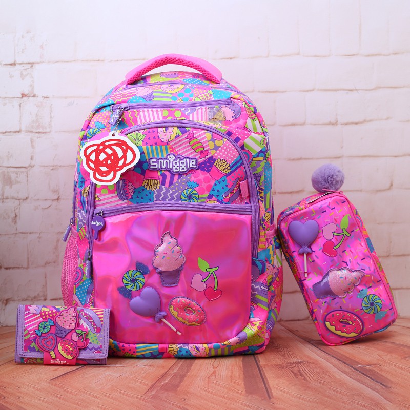 Original smiggle Australian student schoolbag, outdoor