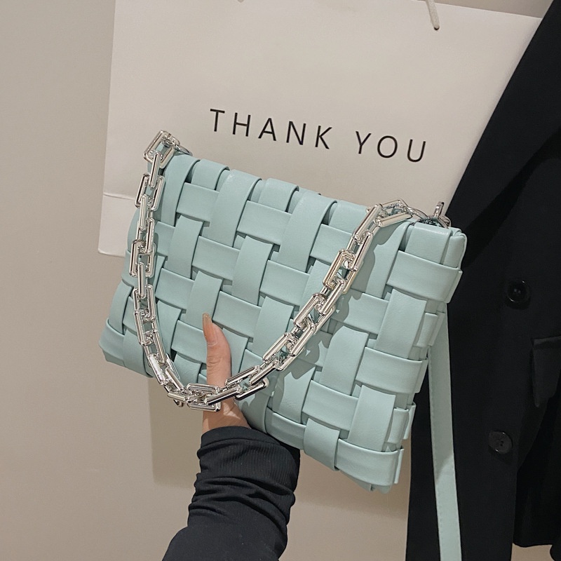 French Female Bag Niche Design HighEnd Feeling Handbag 2022 New Style