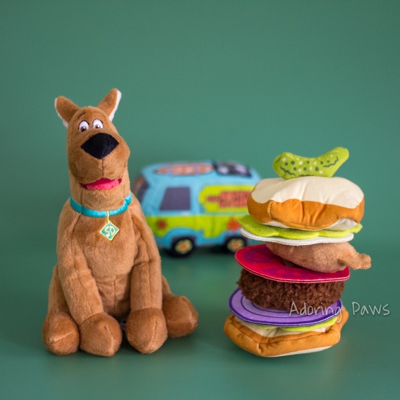 Squeaky BARK Scooby Doo Groovy Grub Sandwich Burger Plush Pet Dog Puppy