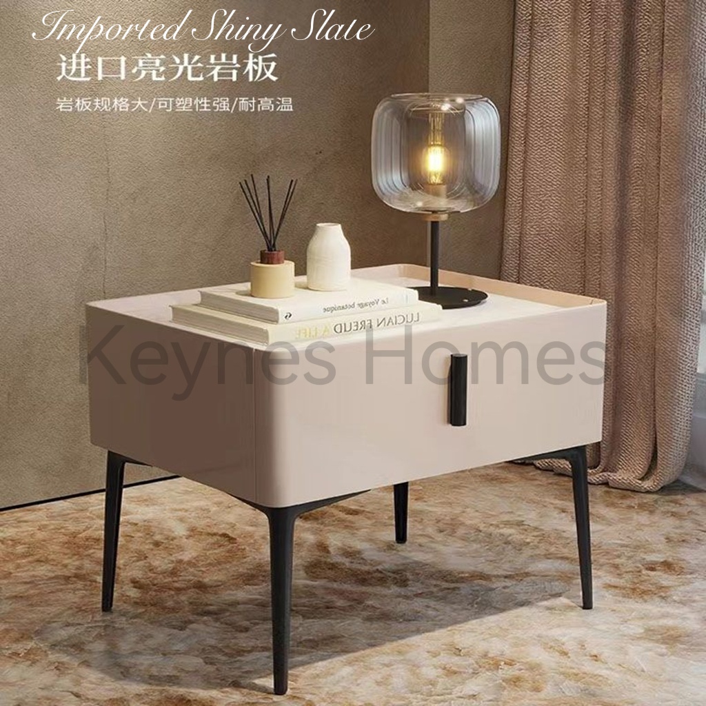 Minimalist Light Luxury Solid Wood Bedside Table Bedroom 2022 New Retro