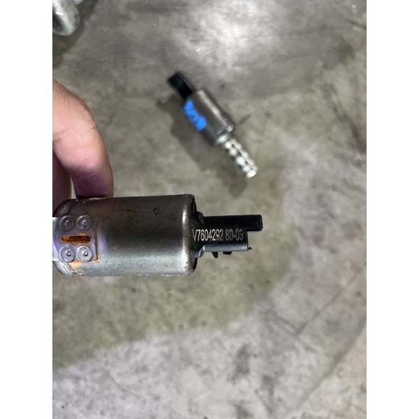 VTi Oil Timing Control Solenoid Valve Peugeot 207CC 208 2008 308 3008