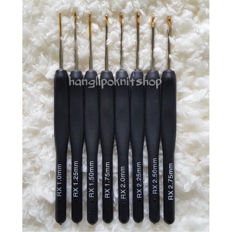 Jarum Kait / DreadLock 8 Pcs 8 Saiz Handle Plastik
