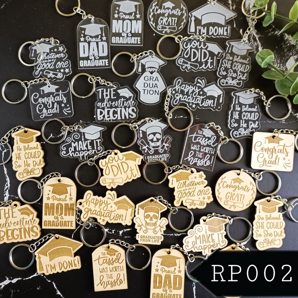 (RP002) Graduation Keychain Engrave Keychain Acrylic Keychain Wooden