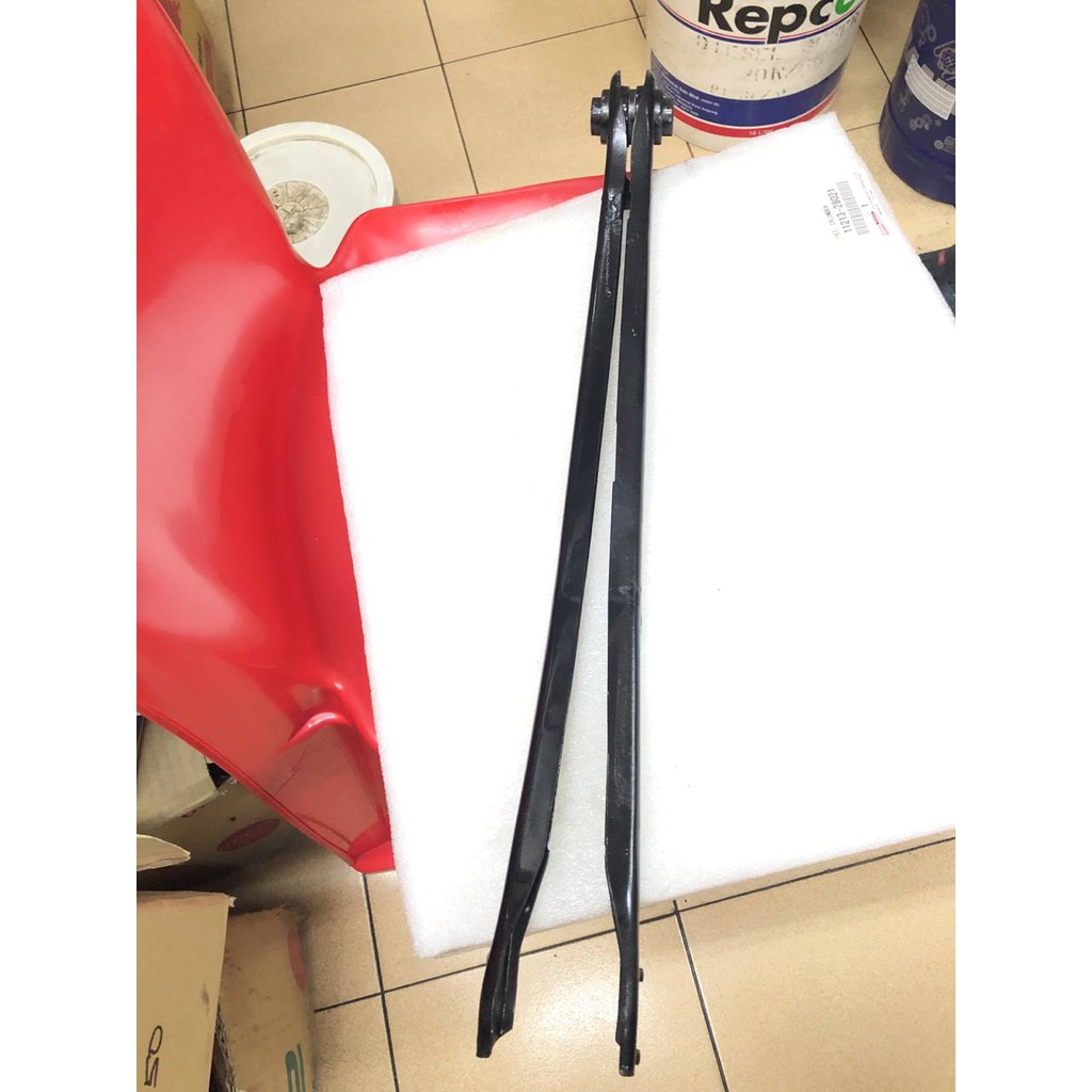 CLEAR STOCK!! BMW E46 REAR LOWER CONTROL ARM Shopee Malaysia