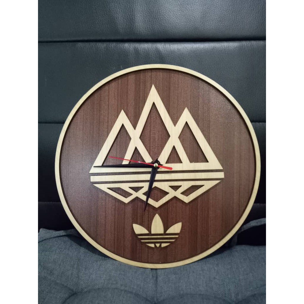 Wall Clock ADIDAS / FANS ADIDAS Wall Clock /Jam Dinding ADIDAS LOGO CUSTOM MADE WALL DECO