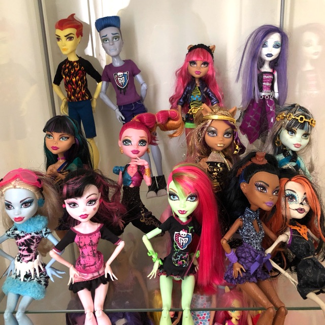 Rare Monster High Dolls (read description) Shopee Malaysia