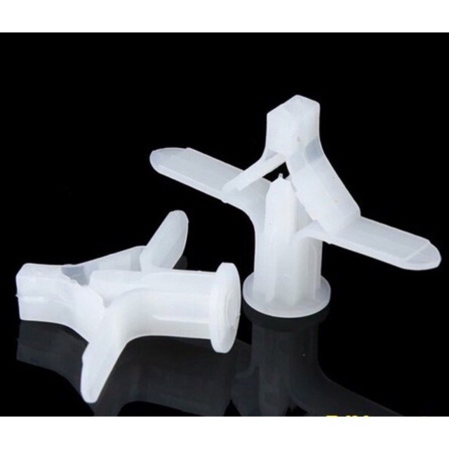 Butterfly Clip / Partition Wall Plug (1pc) Shopee Malaysia