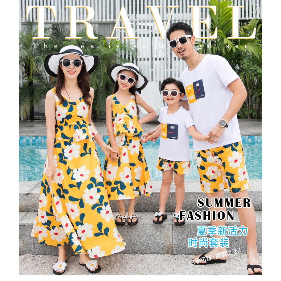 Summer Family Matching Outfits Mother Daughter Beach Floral Dresses
