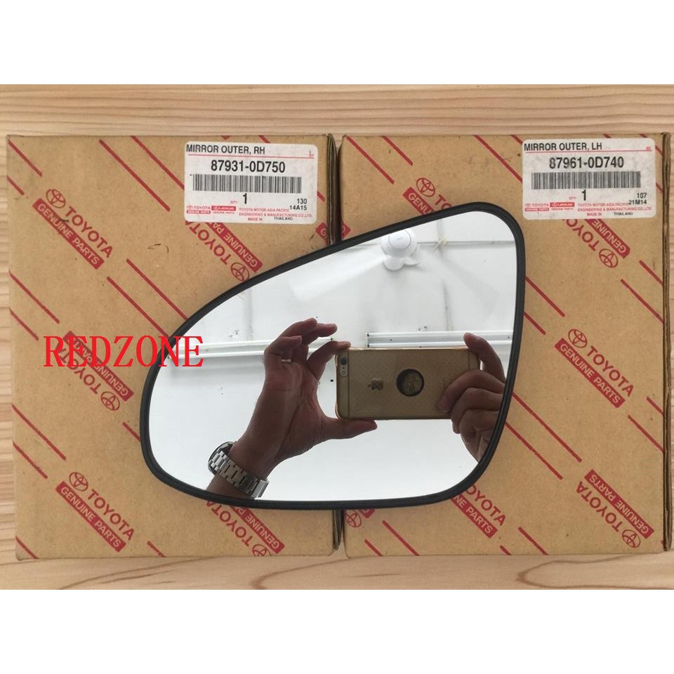 TOYOTA VIOS NCP150 2013 / ALTIS 2014 / CAMRY 2012 SIDE MIRROR GLASS