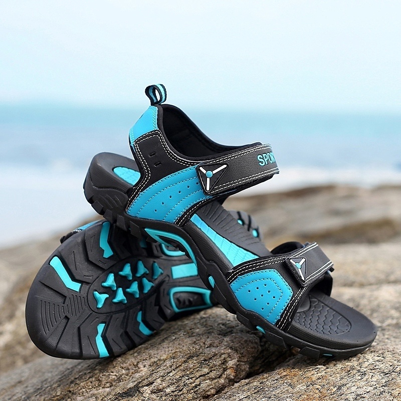 outdoor Leather Sandals Hiking Shoes Men Travel Rock Climbing Sandals