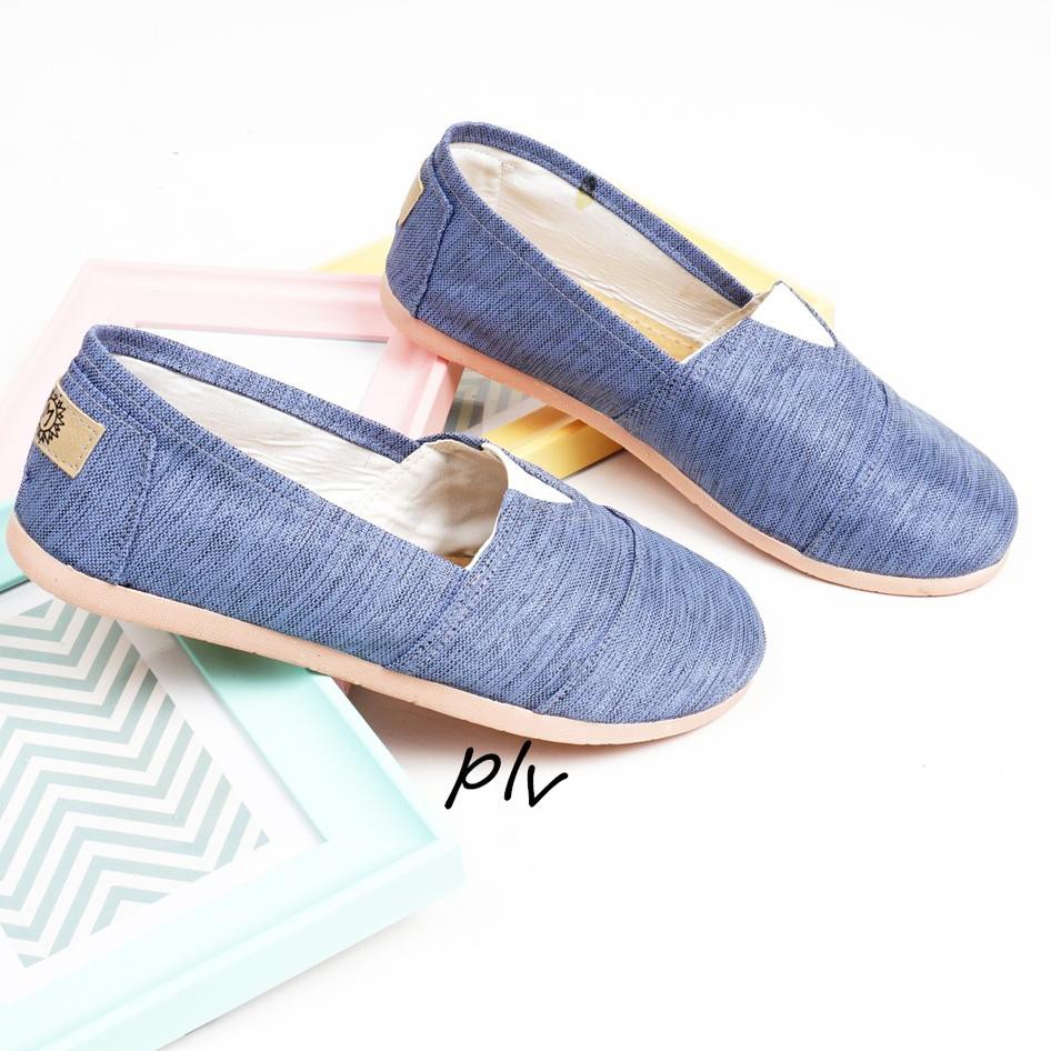 Already READY Pluvia NAOMI Slip On Canvas For Women
