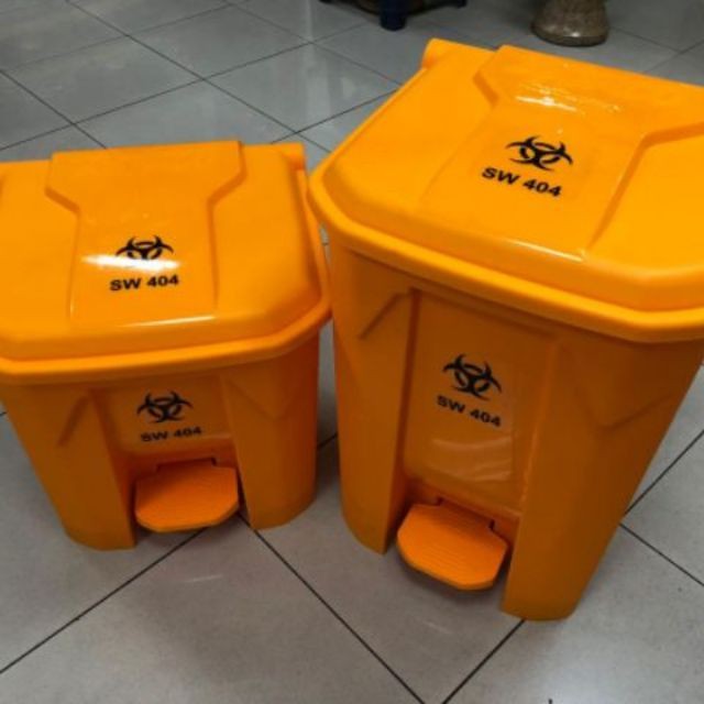 RAYACO Biohazard Plastic Dustbin/StepOn Trash Bin/Tong Sampah/Medical