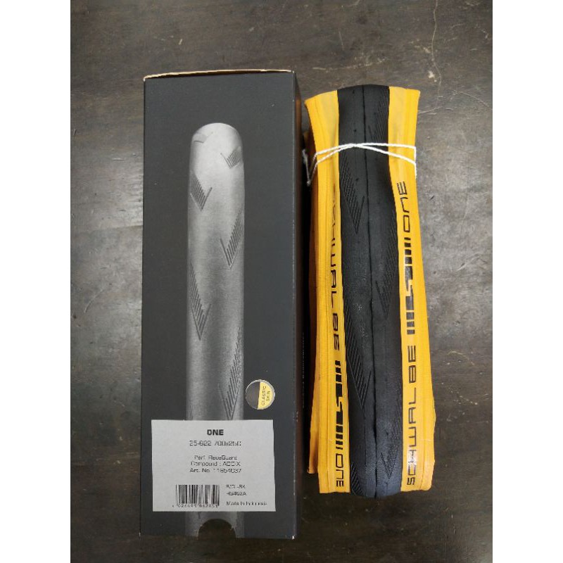 SCHWALBE ONE 700X25C/700X28C TUBE TYPE /TUBELESS TIRES BLACK SKIN