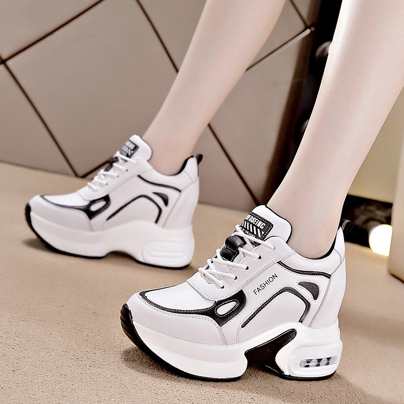 Fashion trending korean rubber shoes for women (add one size) Shopee