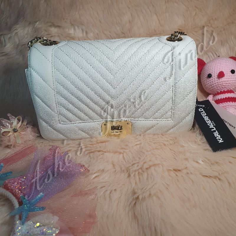 Karl Lagerfeld Paris Lara Pebbled Leather Chain Shoulder Bag Shopee