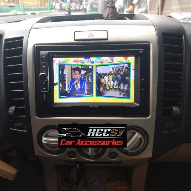 Stereo Dvd Digital TV Head Unit Everest Innova Fortuner Vios