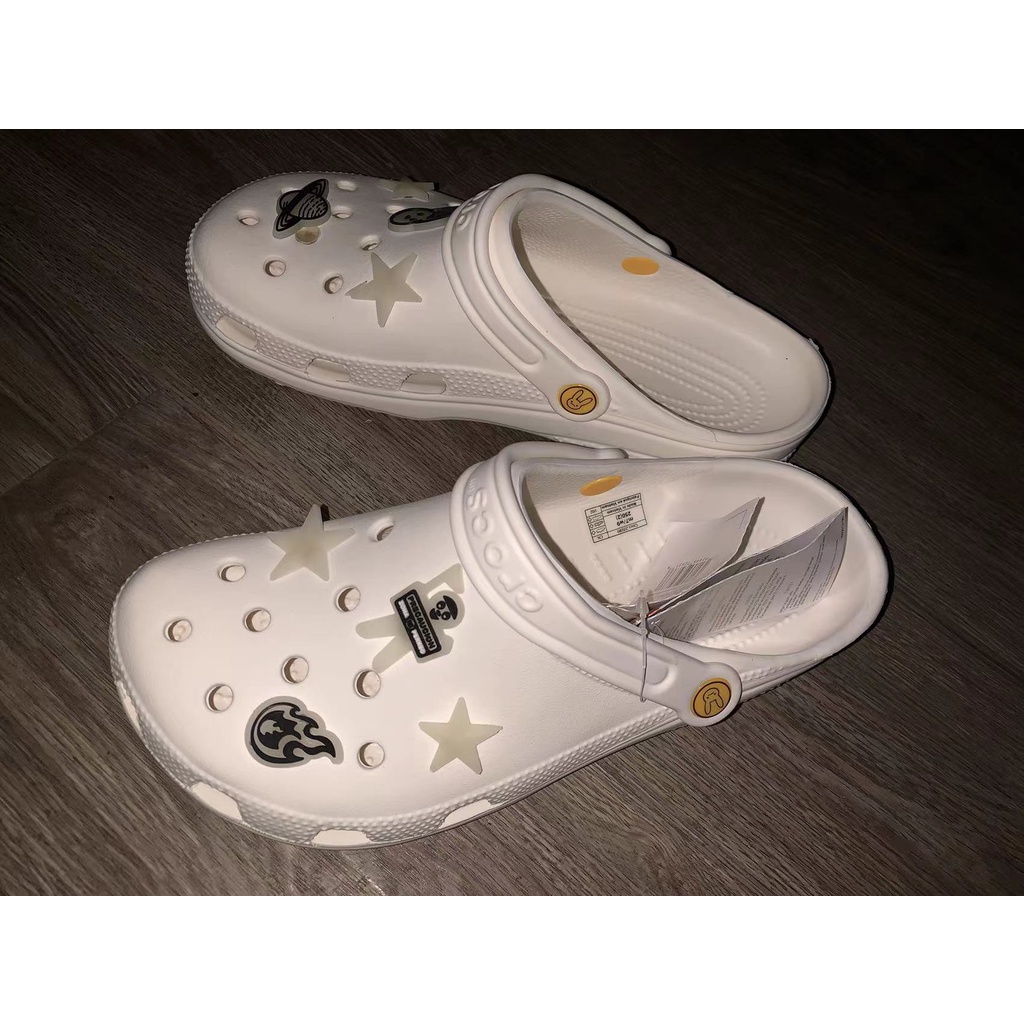 New Korean Fluorescent Bad Bunny Classic Crocs Unisex Work Sandals Glow