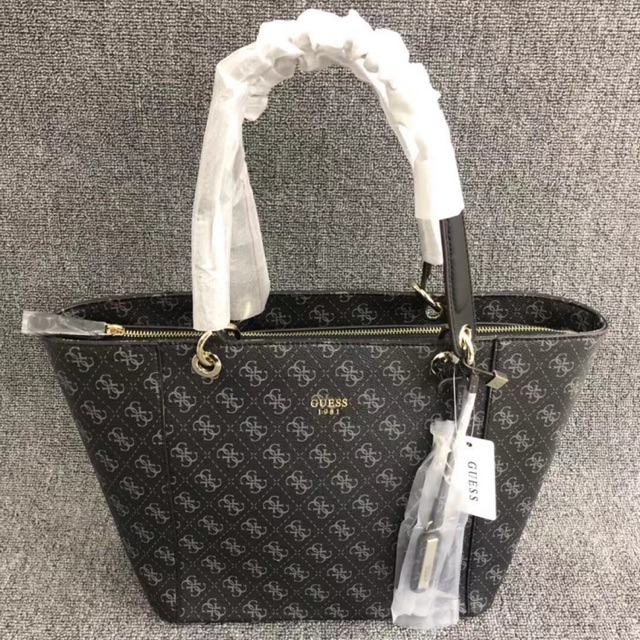 Guess Kamryn Logo Shopper atelieryuwa.ciao.jp