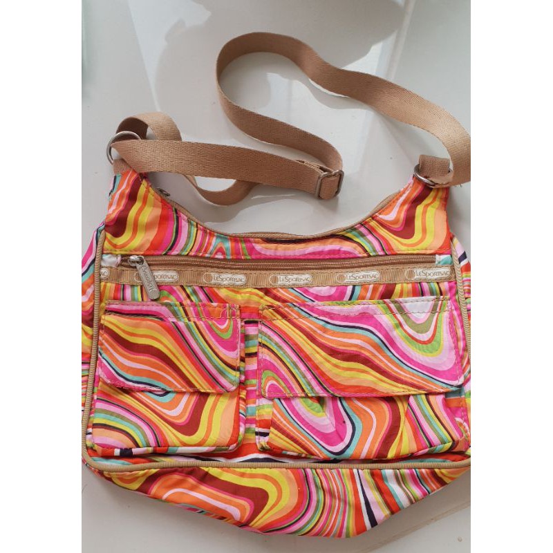 Beautiful lesportsac Sling Bag original preloved Shopee Philippines