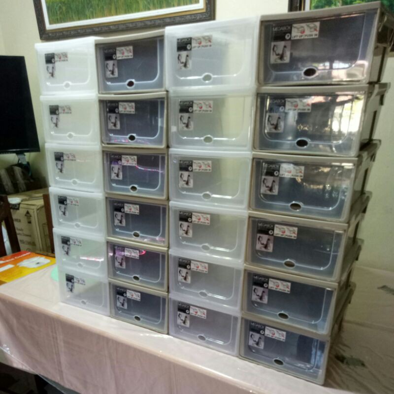 Megabox Stackable Storage box Lift up push in MG851 [price for 1pc] Size 13x8.6x5inches