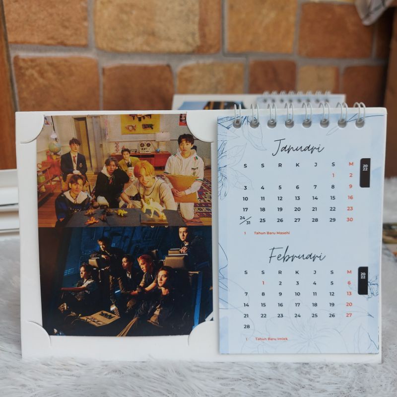 Art Carton And Ivory Exo Member Version Table Calendar 2021 For Fans |  Shopee Philippines