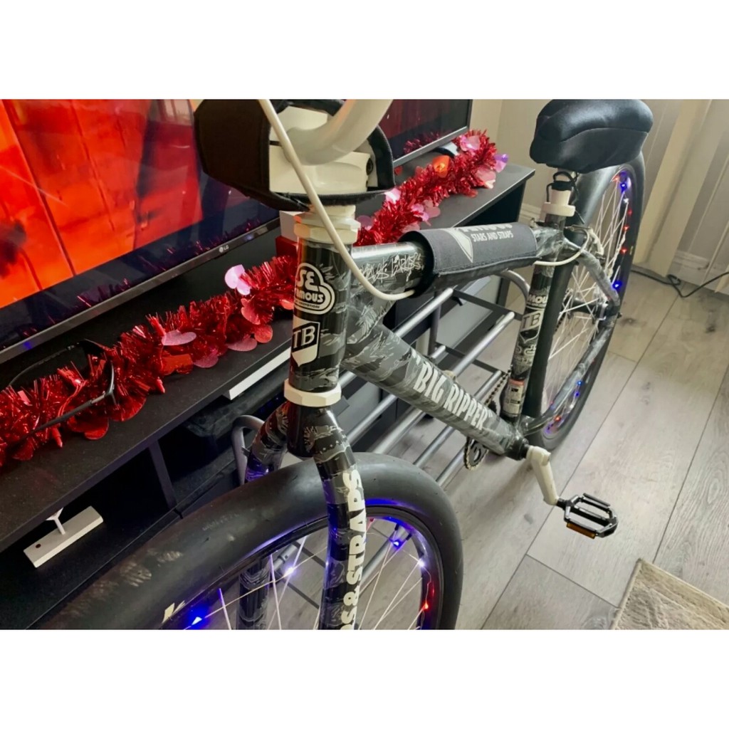 2015 SE Travis Barker X Famous Stars and stripes Big Ripper brand ne