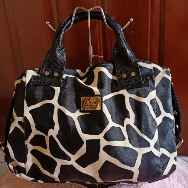 Where To Sell Luxury Bags Philippines Literacy Basics