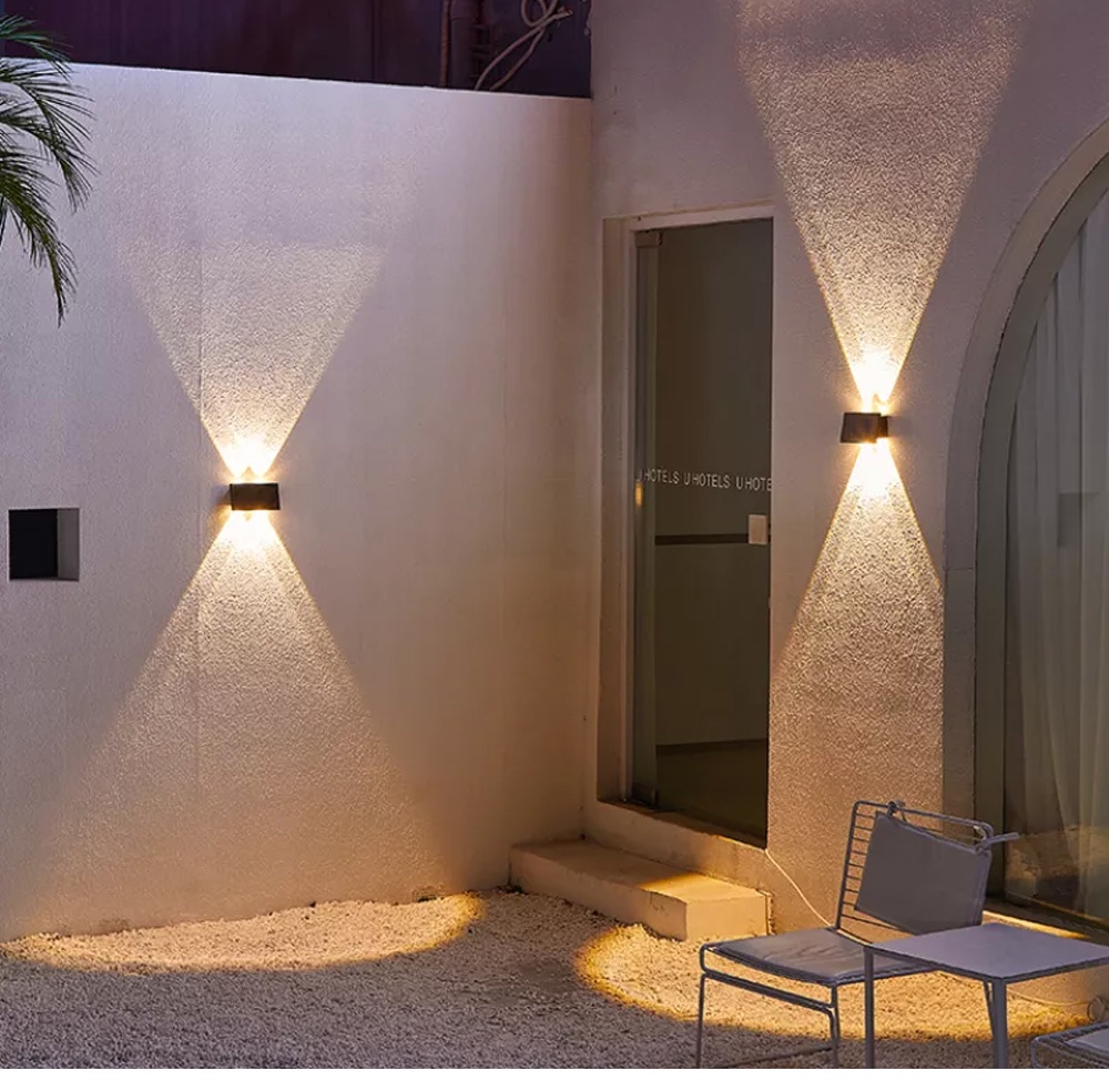 New super bright solar spotlight wall washer light outdoor wall light