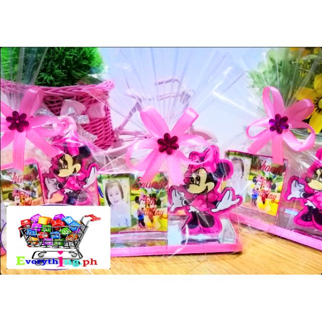 Minnie mouse (NOT FREE LAYOUT) souvenirs giveaway Shopee Philippines