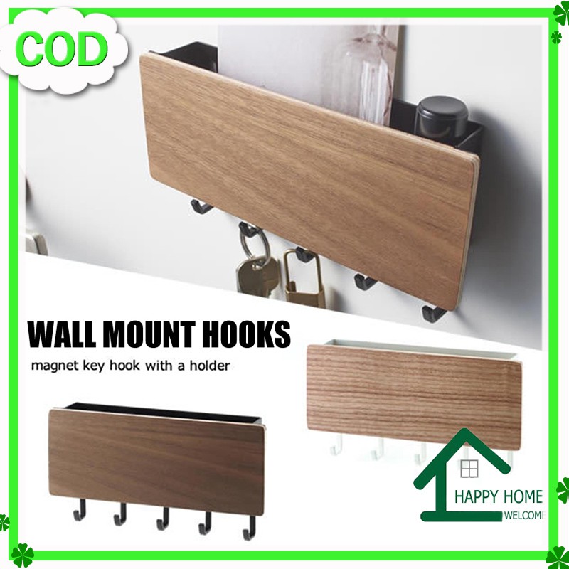 Wallmounted keychain hanger for multiple keychain storage boxes in the door entrance corridor