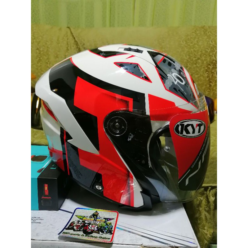 Fabio Quartararo Helmet Kyt MHR x PETRONAS x QUARTARARO / MHR HELMETS