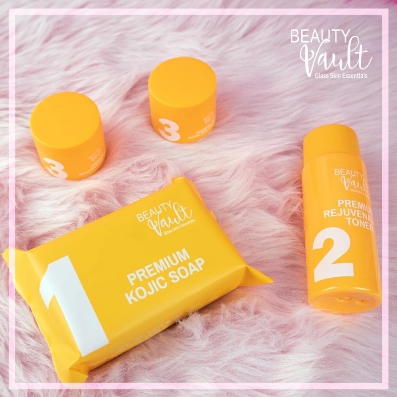 BEAUTY VAULT Rejuvenating Set authentic and effective!!! on hand