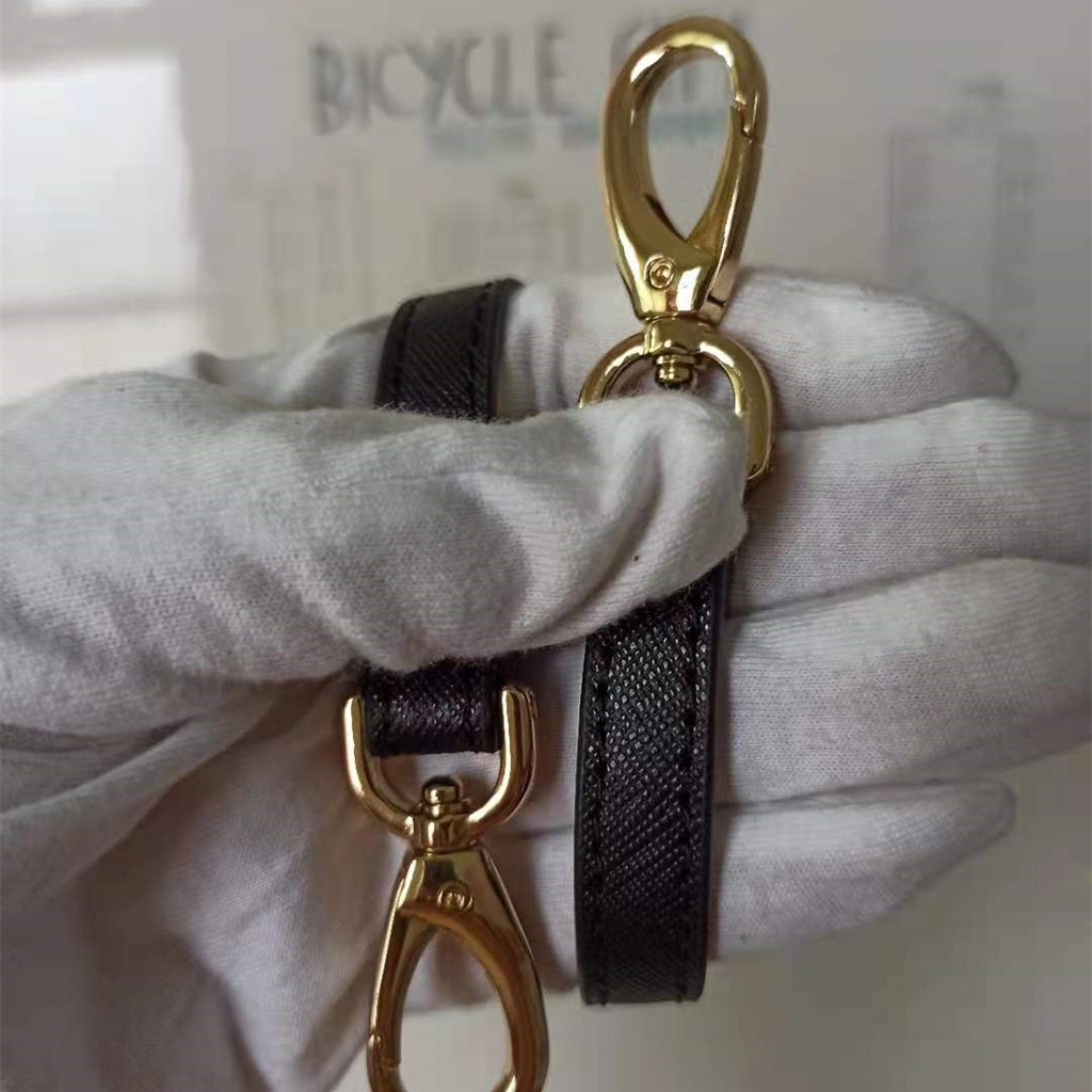 Actualizar 69+ imagen prada crossbody strap replacement Abzlocal.mx