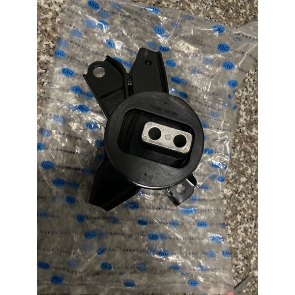 Transmission Mounting Hyundai Santa Fe 2013-2017 (Automatic) | Shopee