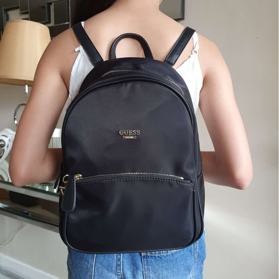 [36+] Guess Backpack Black Bag