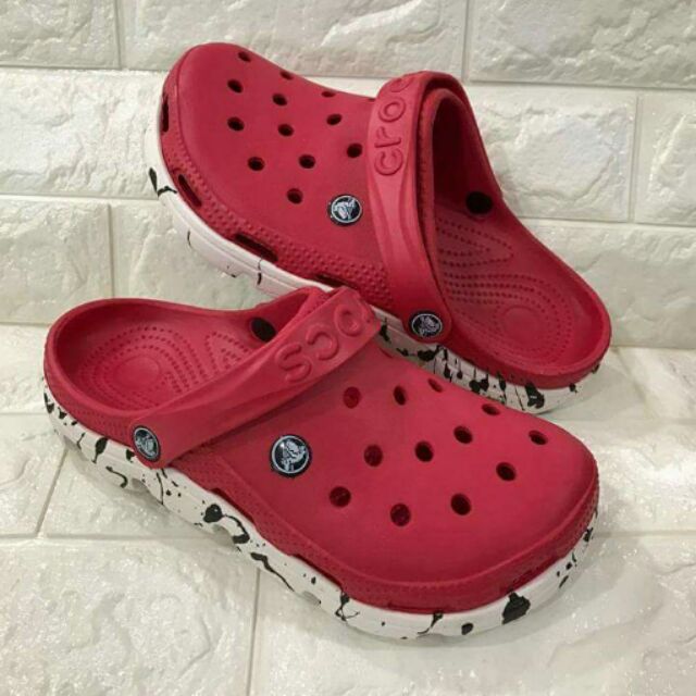 crocs men with design/print Shopee Philippines