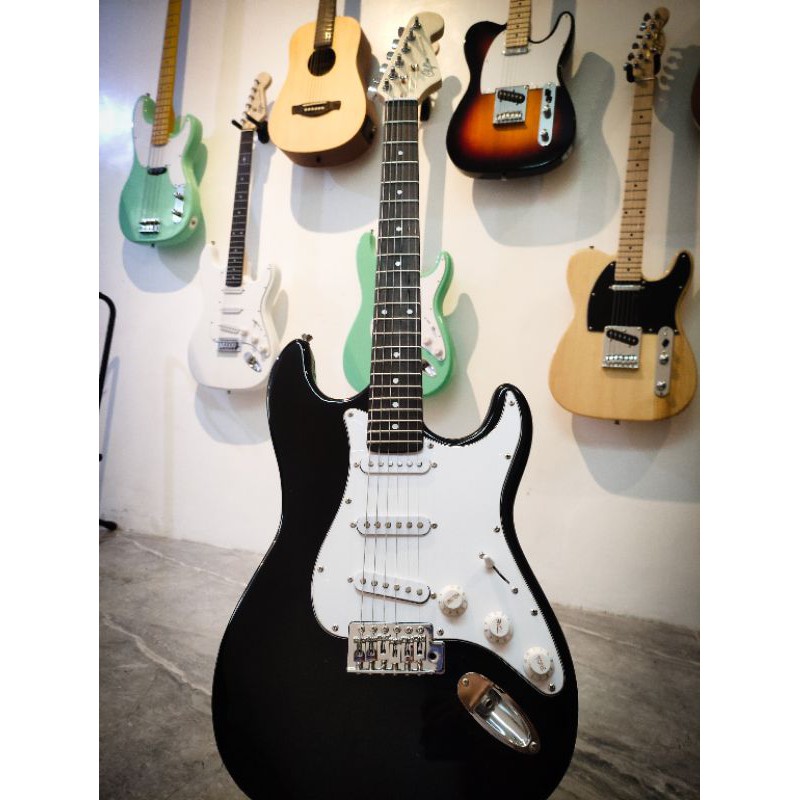 Clifton Stratocaster Electric Guitar Black Shopee Philippines