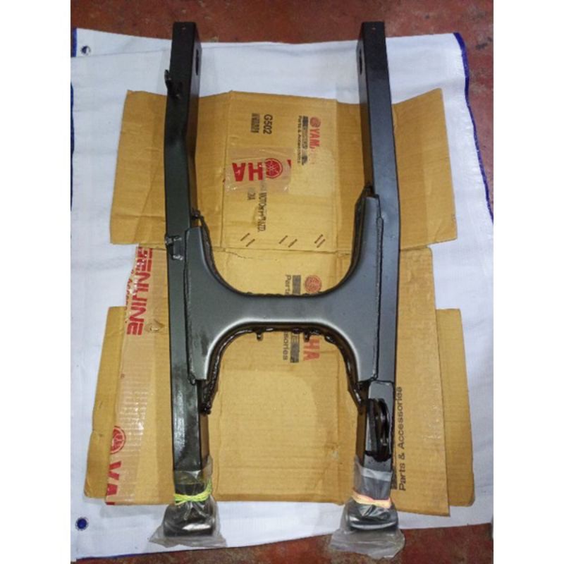 SWING ARM FZ FZ16 FZi PG1 to PG5 Models Geniune Yamaha Swingarm