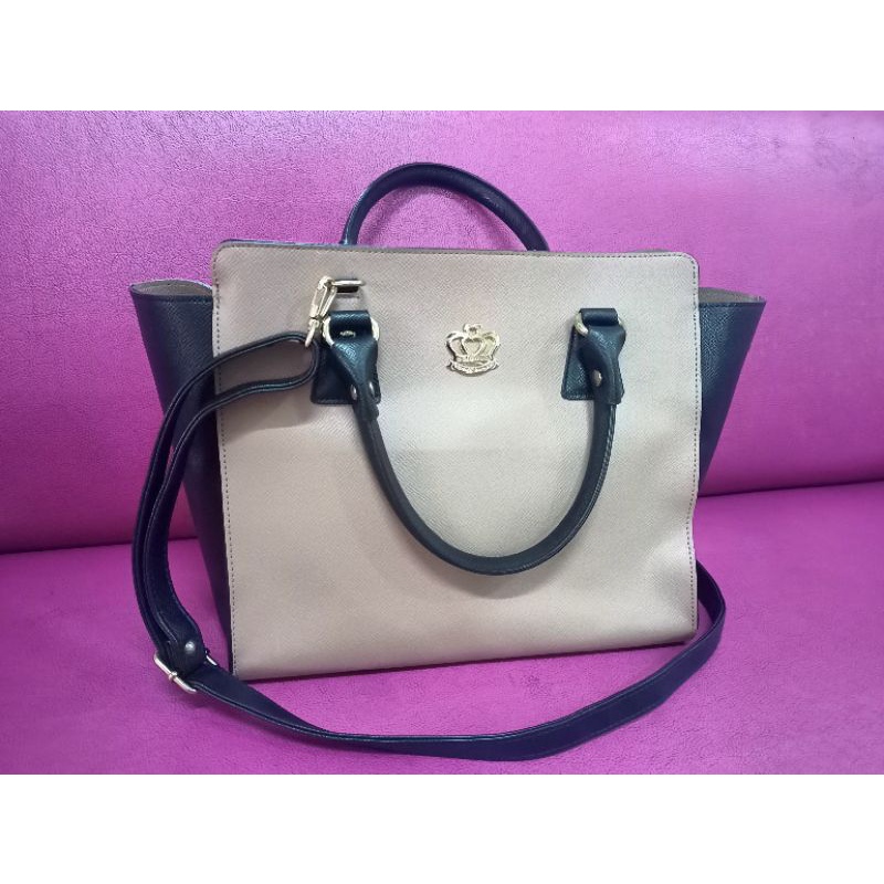 Authentic Bana Bana 2Way Handbag/Bodybag Shopee Philippines