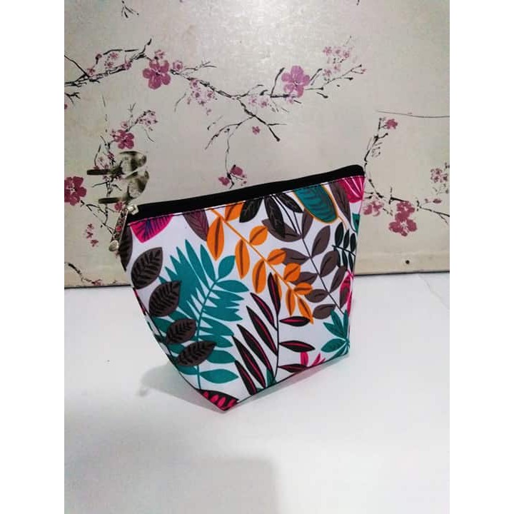 Triangle Zippered Pouch /COD VIA J&T EXPRESS MADE TO ORDER Shopee